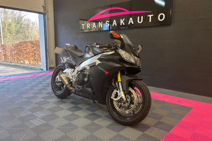 APRILIA RSV4