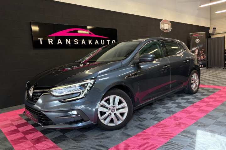 RENAULT MEGANE IV BERLINE