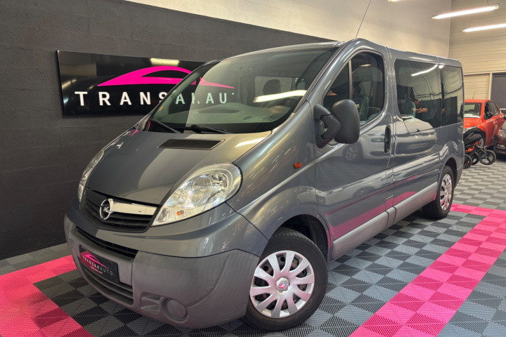 OPEL VIVARO COMBI