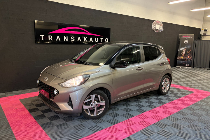 HYUNDAI i10