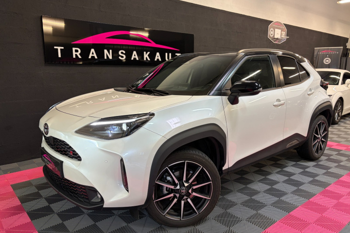 TOYOTA  YARIS CROSS