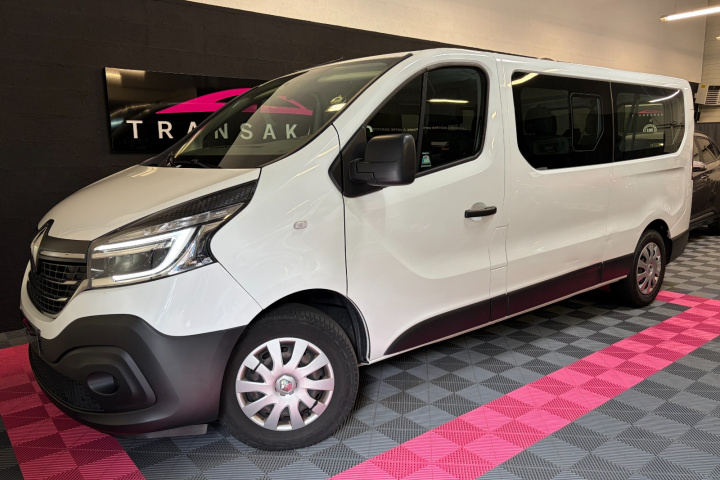 RENAULT TRAFIC COMBI