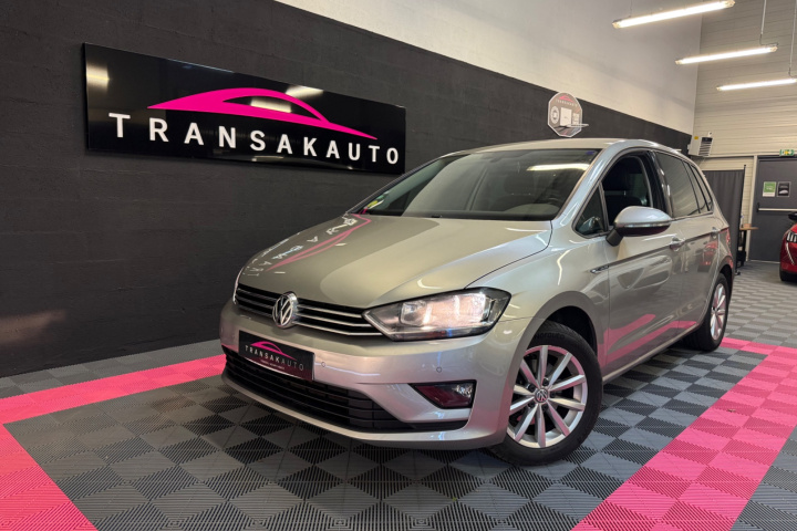 VOLKSWAGEN GOLF SPORTSVAN