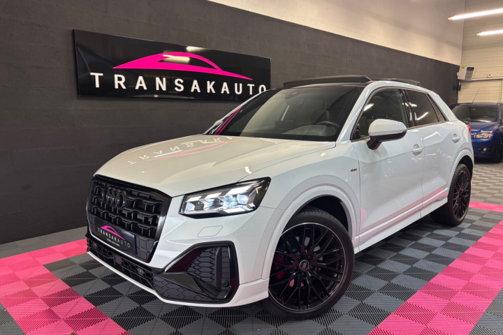 AUDI Q2